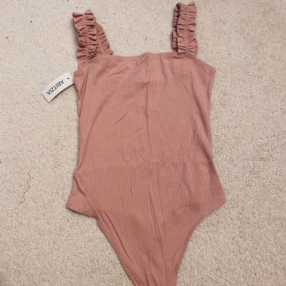 Aritzia Firecracker bodysuit